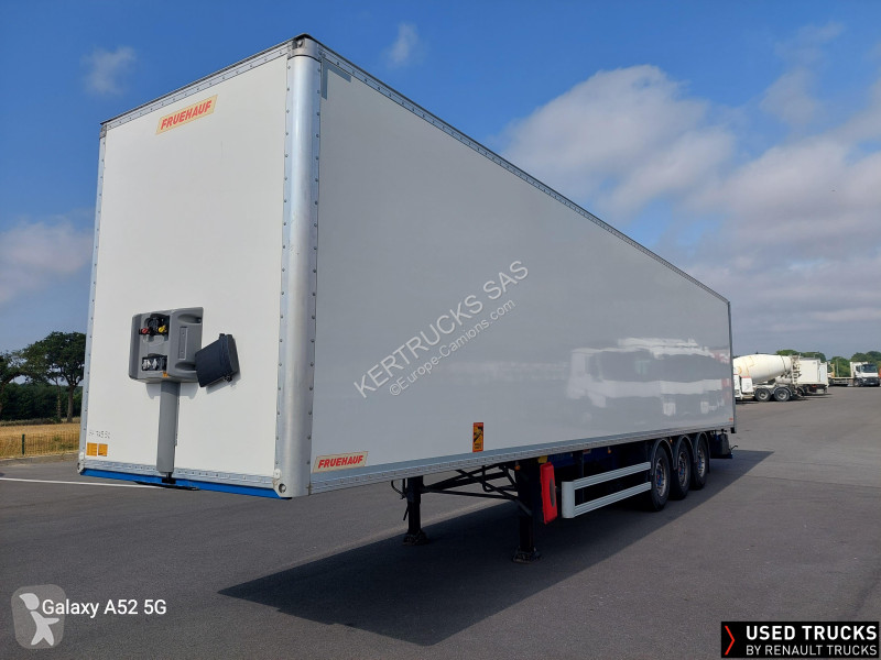 Semi remorque Fruehauf 3 essieux