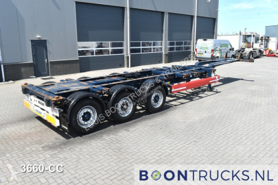 Semi remorque porte containers Krone