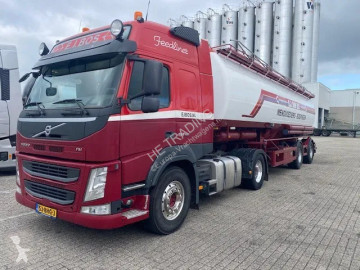 Semitrailer tank Volvo