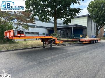 Semitrailer maskinbärare Nooteboom