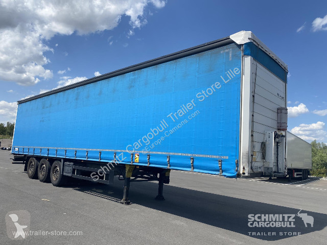 Semitrailer Schmitz Cargobull Semitrailer...