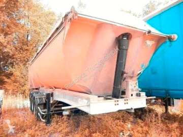 Semitrailer flak Benalu