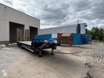 Semi remorque porte engins Castera