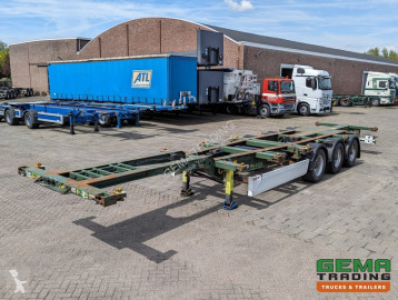 Semi remorque porte containers Krone