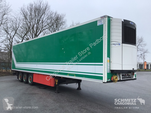 Semitrailer Schmitz Cargobull Tiefkühler Standard