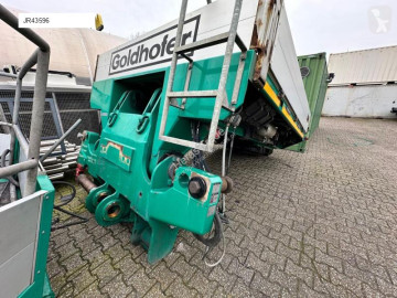 Wegenbouw teersproeimachine