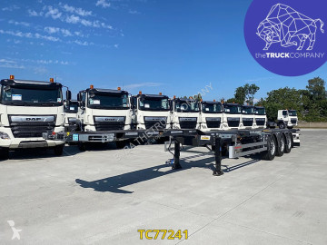 Semitrailer containertransport Kässbohrer ny