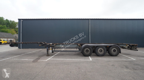 Semitrailer containertransport Pacton