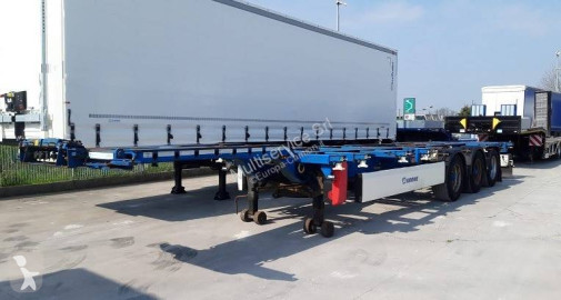 Semi remorque porte containers Krone