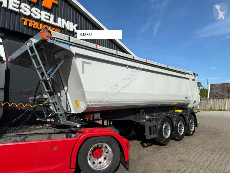 Semirremolque Schmitz Cargobull SKI 24 SL 28m3...