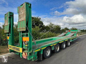 Semitrailer maskinbärare Nooteboom