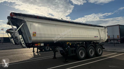 Полуремарке Schmitz Cargobull SCS Benne acier 27m3 porte universelle neuve