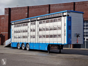 Полуремарке Pezzaioli New 3 stock livestock trailer 95.4M2 - Water & Ventilation - Lifting floors - Lifting roof - Lift axle