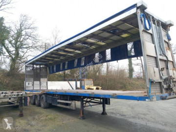 Fruehauf poultry semi-trailer