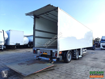 Полуремарке Renders ROC 12.18 2-Axle SAF - CITY 11.3m Insulated Box - Steering Axle - Disc Brakes - Tail Lift 2000KG