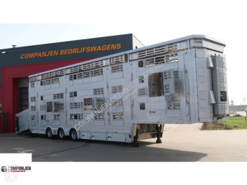 Полуремарке камион за превоз на едър рогат добитък Pezzaioli нови