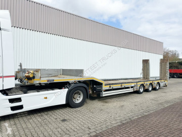 Semitrailer maskinbärare