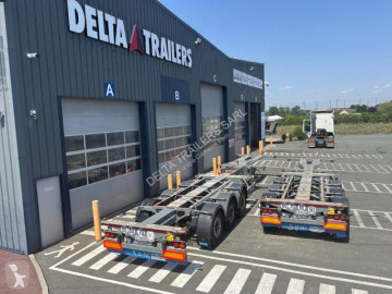 Полуремарке контейнеровоз D-TEC