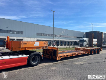 Nosič strojů Goldhofer STZ-TL3-33/80 NL Trailer - Steel Suspension - 2x Steering Axle