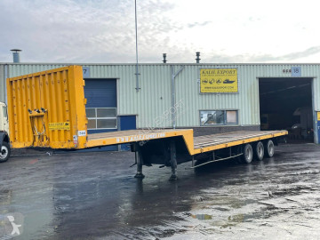 Nosič strojů Trouillet STB332 - Full Spring Suspension - 3 Axle - French Trailer - Good Condition