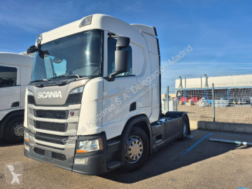 Полуремарке подвижни завеси Scania