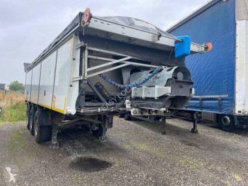 Semi remorque benne à fond poussant Fliegl