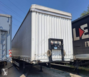 Semitrailer flexibla skjutbara sidoväggar Kässbohrer