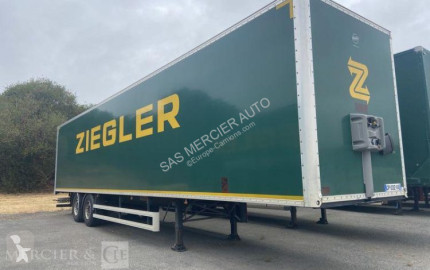 Semirremolque furgón Fruehauf