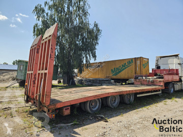 Полуремарке подвижни завеси Kel-Berg
