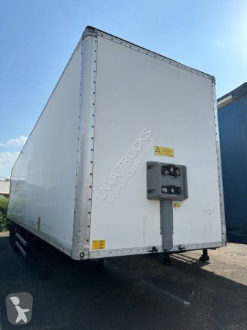 Полуремарке фургон сандвич панели Fruehauf