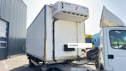 Refrigerated semi-trailer