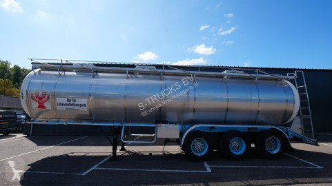 Semi reboque cisterna alimentar Pacton