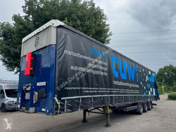 Schmitz Cargobull tautliner semi-trailer