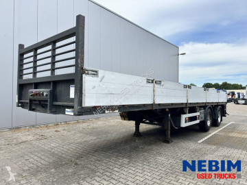 Semi remorque plateau ridelles Tracon Uden