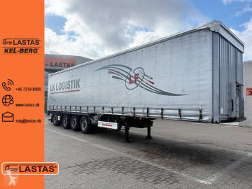 Semirremolque Kässbohrer Curtainsider / Planenauflieger