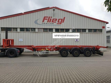 Semi remorque porte containers
