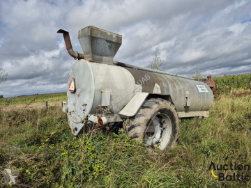 Slurry tanker