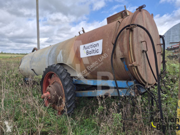 Slurry tanker