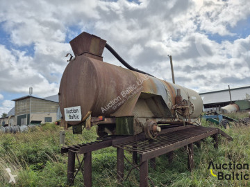 Slurry tanker