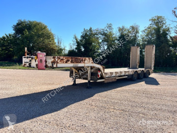 Semiremorca transport utilaje Castera