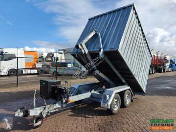 Semiremorca transport containere