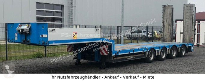 Semi remorque porte engins Schwarzmüller
