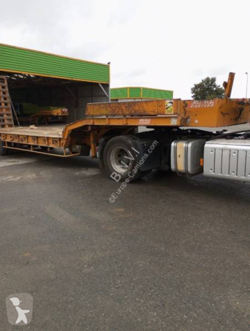 Porte engins Castera
