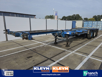 Semi remorque porte containers Renders