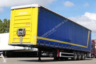 Fruehauf tautliner semi-trailer