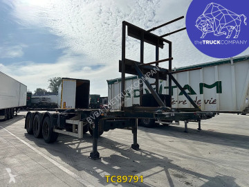 Semi remorque porte containers