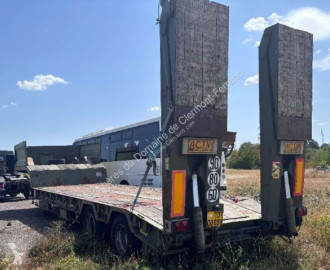 Semi remorque porte engins ACTM