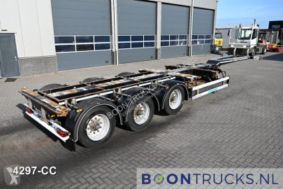 Semi remorque porte containers D-TEC