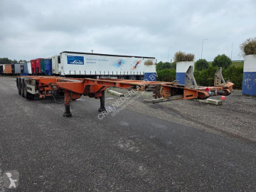 Pacton container semi-trailer