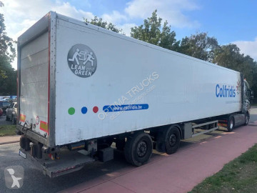 Mono temperature refrigerated semi-trailer